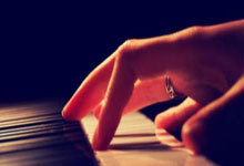 开云体育官网-利物浦阵容深度显著，替补席也能决定比赛走向