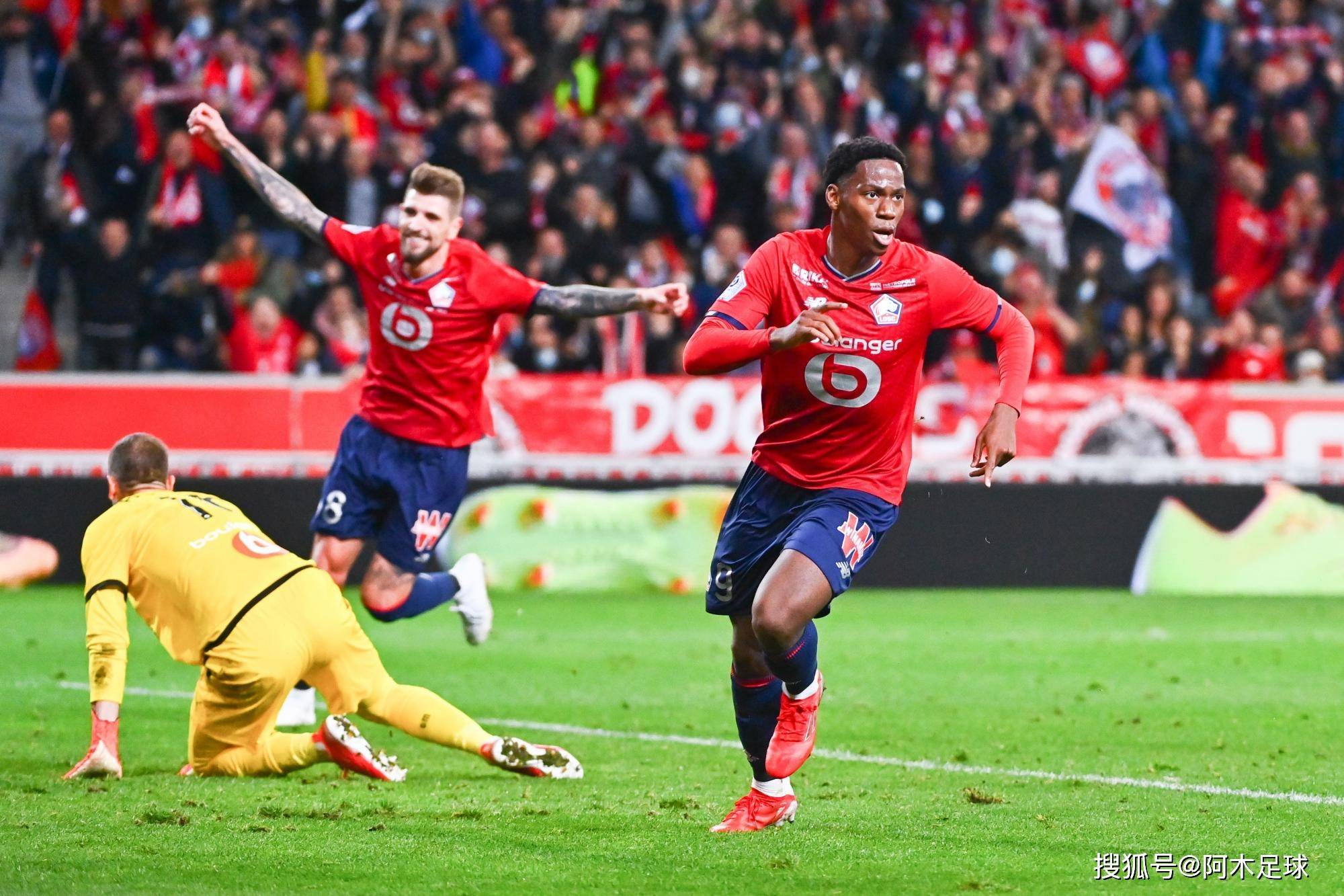 关于里尔遭遇比分大败，球队表现令人失望的信息