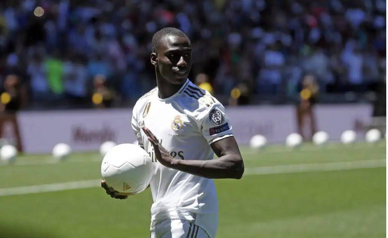 巴黎圣日耳曼重注青训，力争打造本土球星