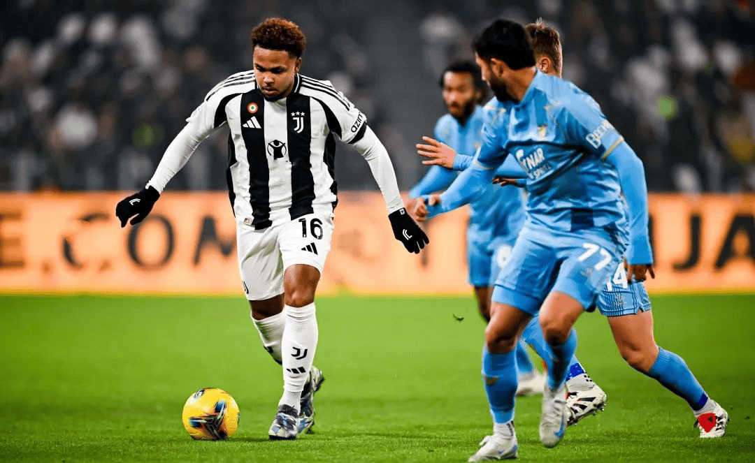 关于卡利亚里主场负于那不勒斯，遭遇两连败客场表现低迷的信息