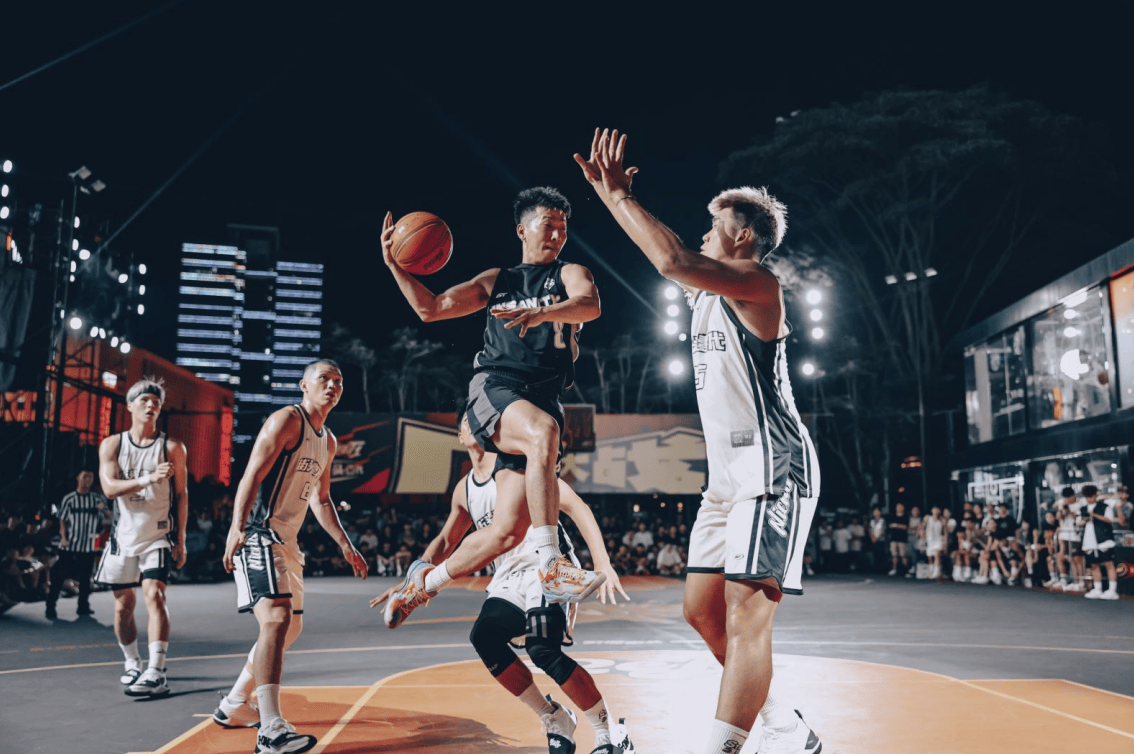 关于全球篮球热潮席卷，球迷狂热跟随的信息