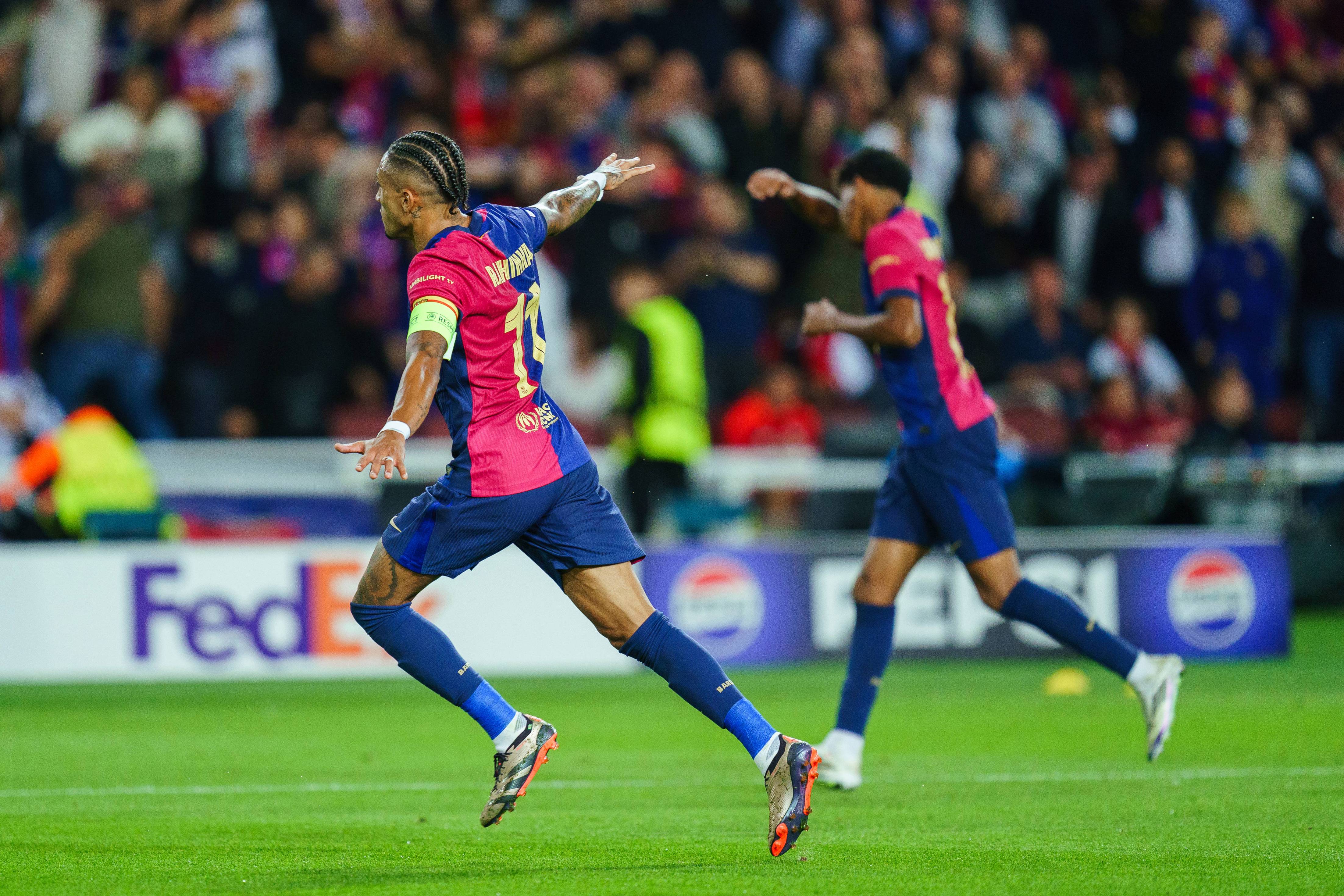 巴萨前锋负伤，球队整体战术受损