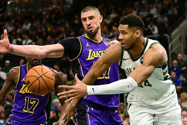 包含雄鹿主场不败纪录保住，对手难突破防线的词条