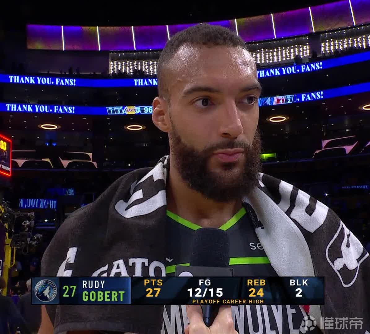 包含爵士大将戈贝尔连续场砍下+板的词条