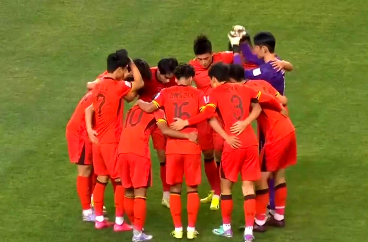 替补球员在比赛中绝杀，成为全场焦点