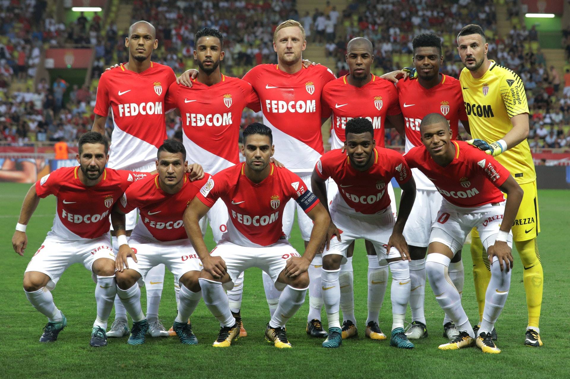 摩纳哥签下中场核心，提升进攻火力