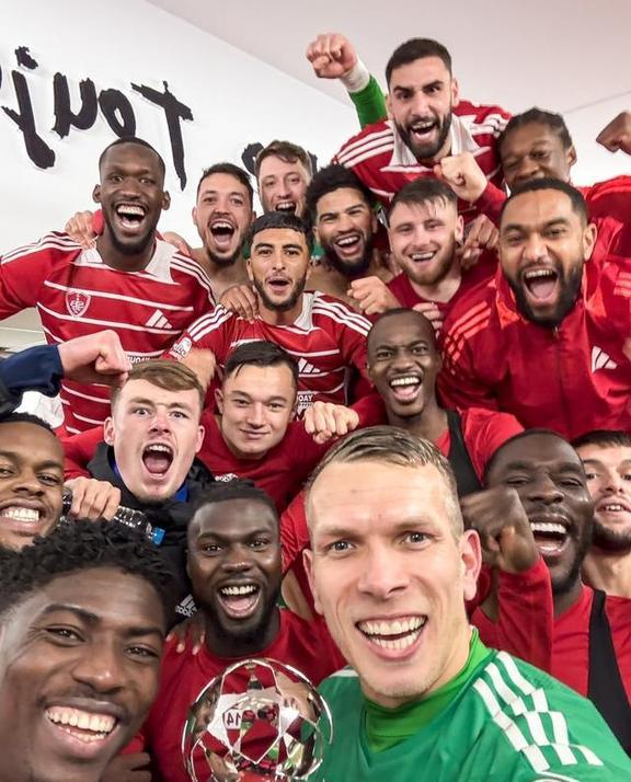 开云体育官网-罗马意外晋级欧冠八强，黑马崛起