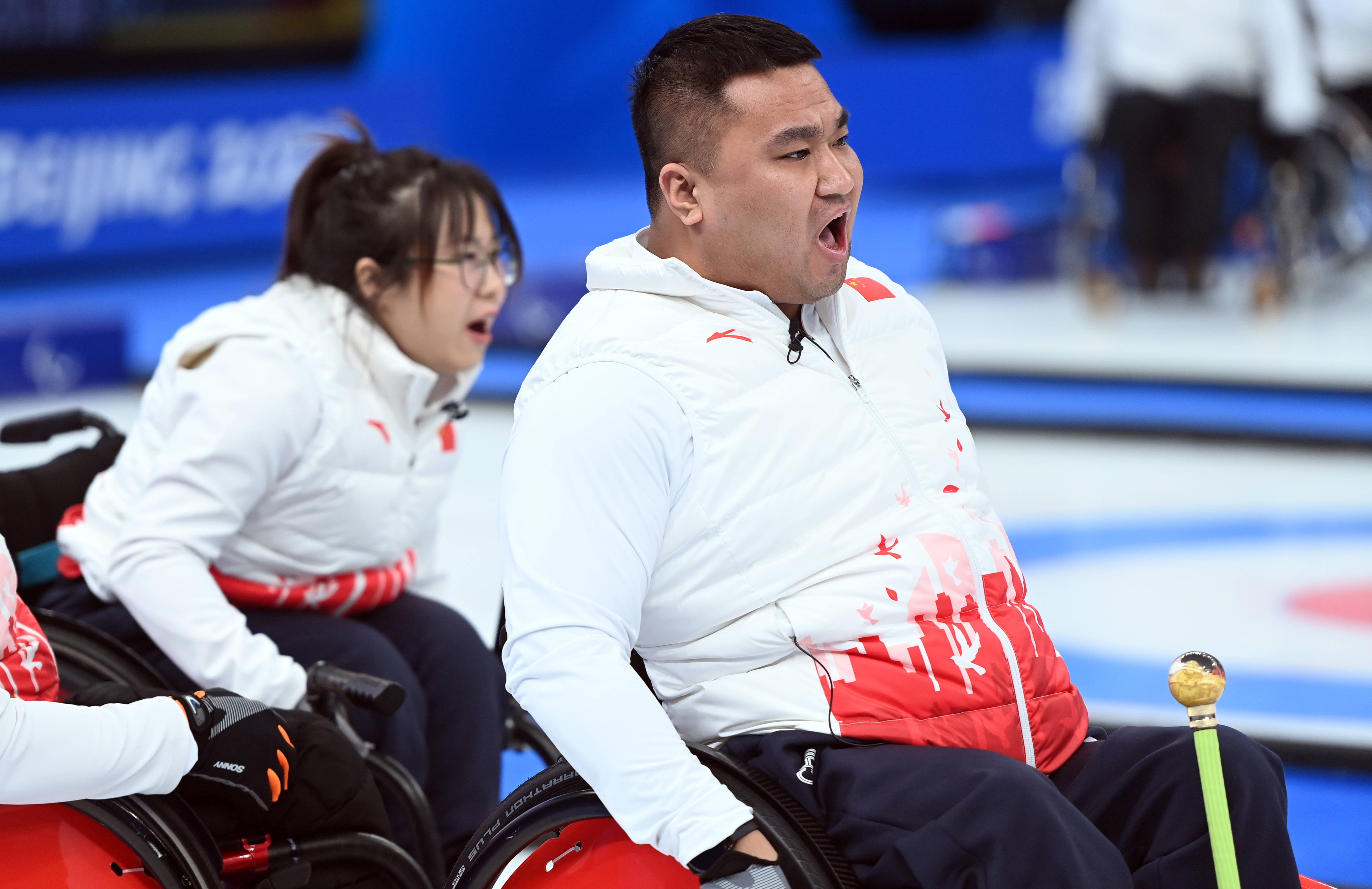 开云平台-爱沙尼亚击剑选手背水一战，取得成功