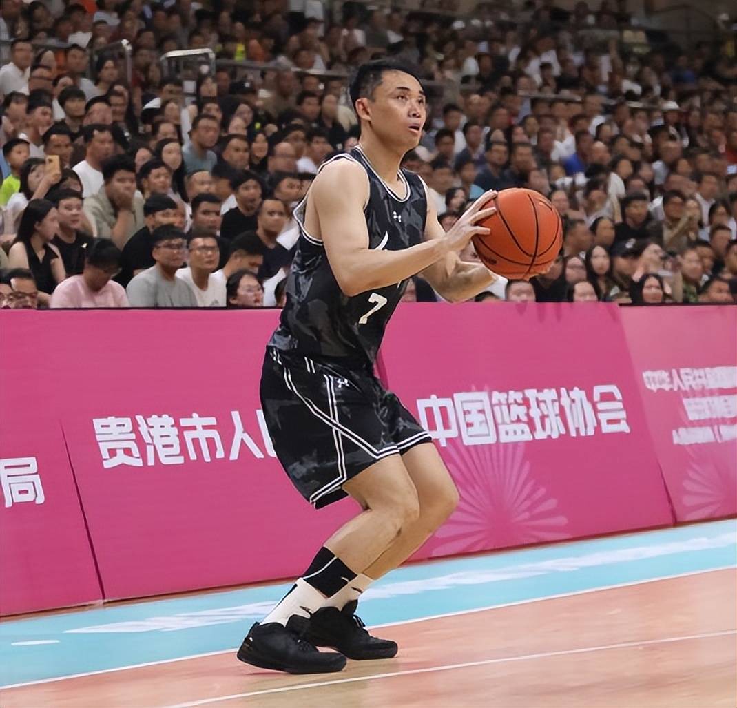 开云体育在线-关于比赛存精彩瞬间，球队士气高昂势不可挡的信息