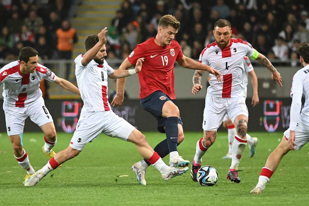 开云体育官方网站-爱沙尼亚队表现出色，晋级欧洲杯决赛