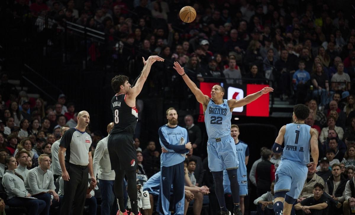 开云体育下载-瑞士篮球赛场竞争激烈，白热化的对决吸引关注