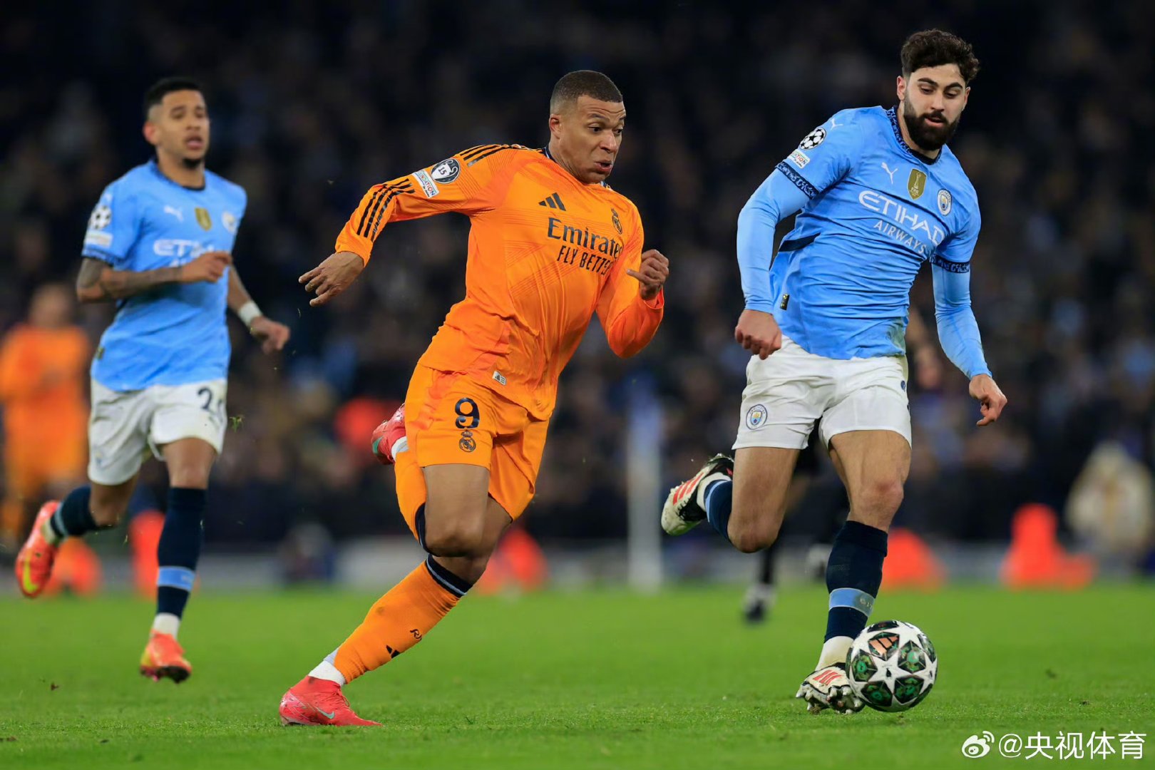 曼城客场不敌皇家马德里，欧冠半决赛前途渺茫的简单介绍