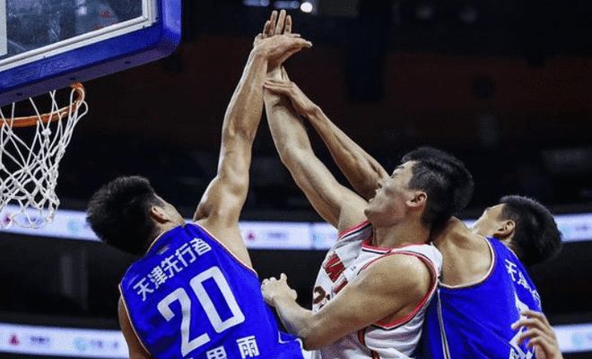 战术调整全面成效，全队取胜