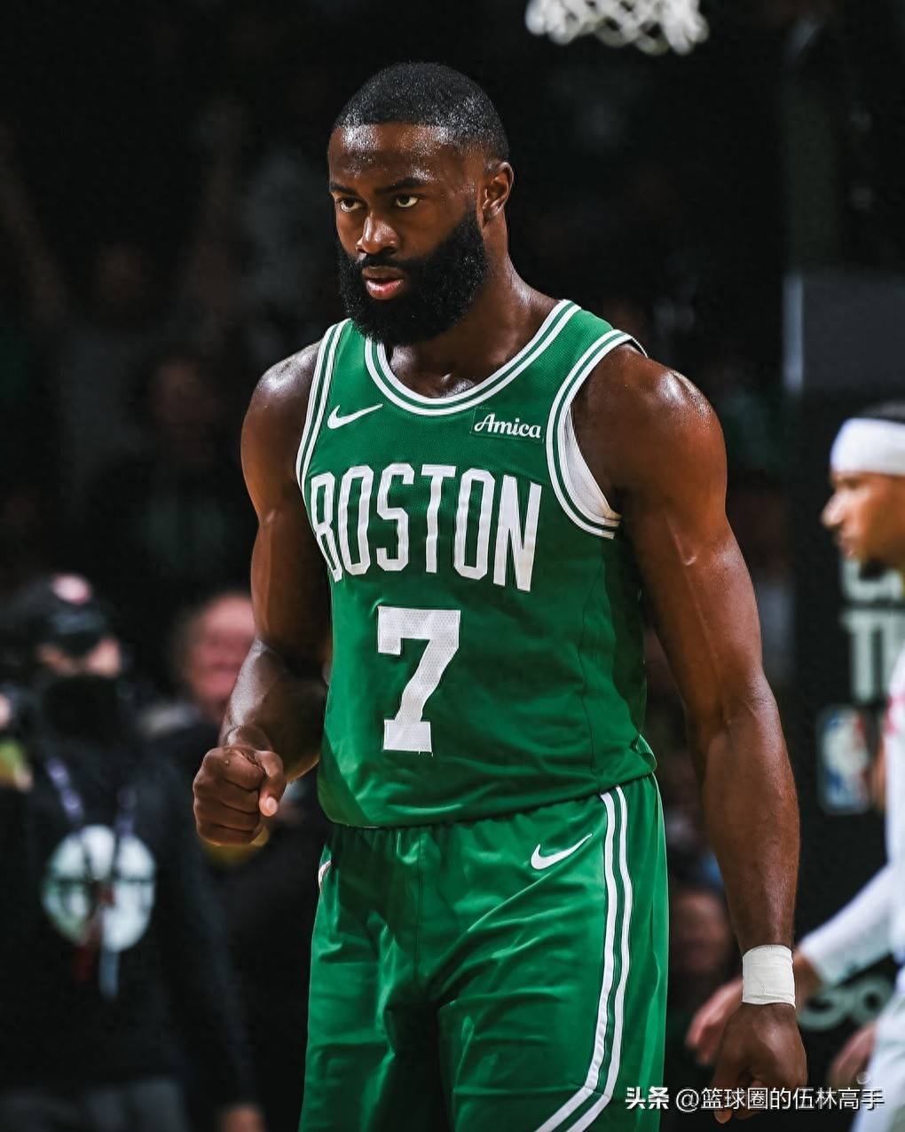 情深意重：篮网迎战凯尔特人，双方将决一死战