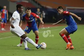 开云体育官网-兹迪诺斯贝斯客场不敌马赛，遭遇连败压力