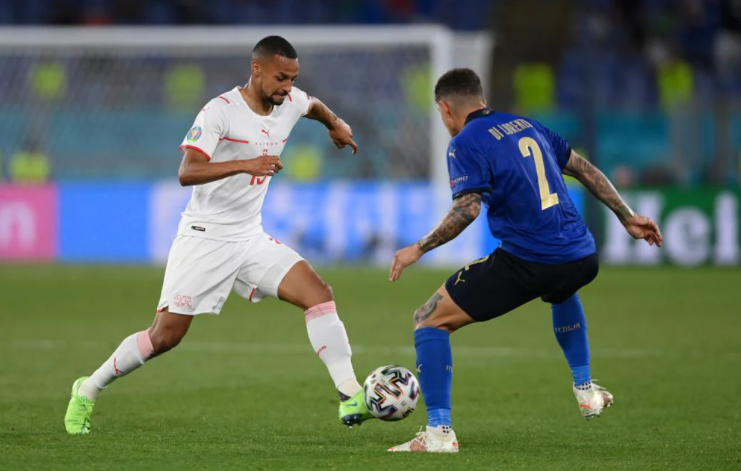 包含瑞士负于土耳其，重创小组出线希望的词条