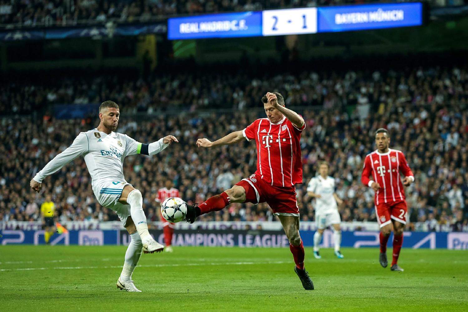 皇马史诗绝杀，挺进欧冠半决赛