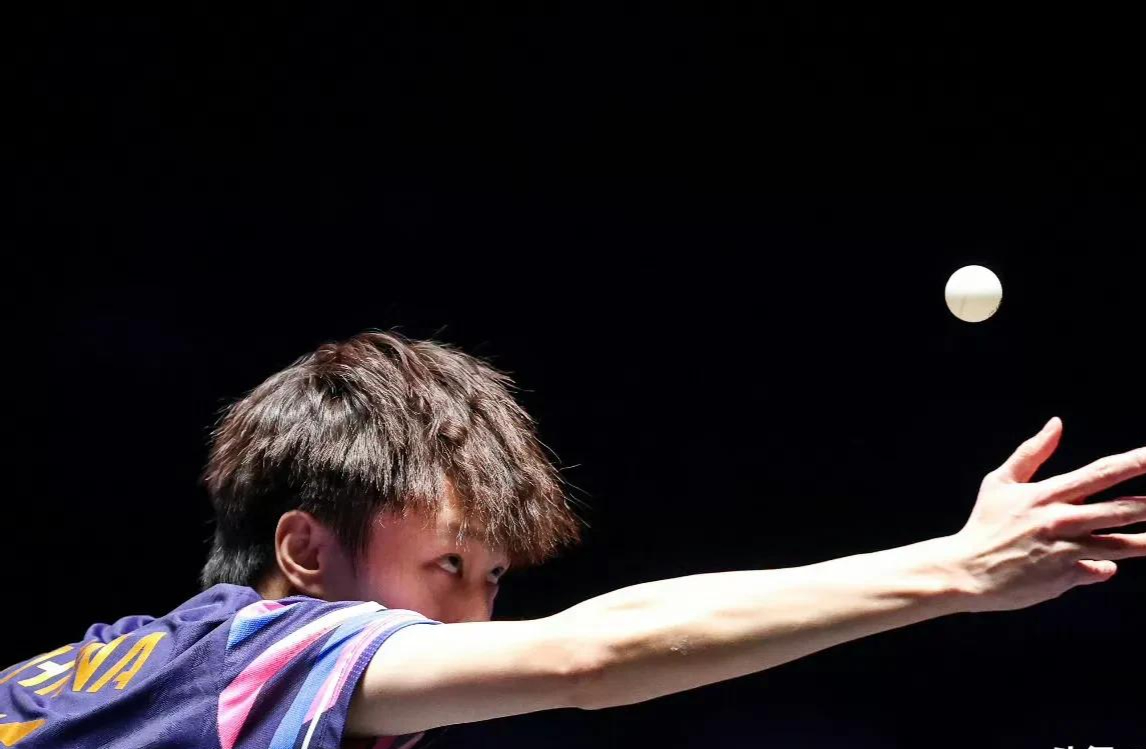 开云体育官方网站-奥地利选手发挥出色，斩获男子单打季军的简单介绍