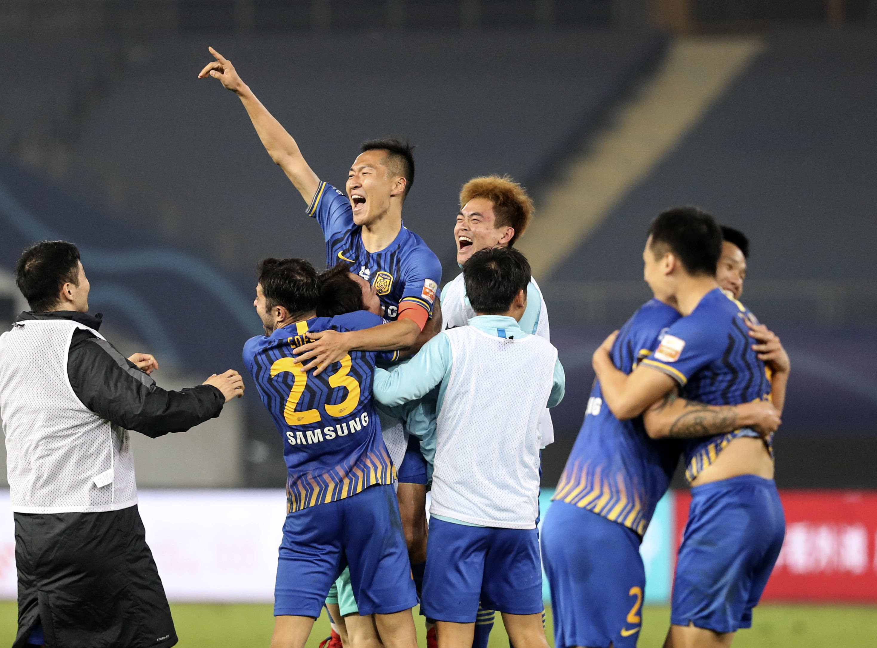 关于江苏苏宁不敌北京国安，客场寻求翻盘之路的信息