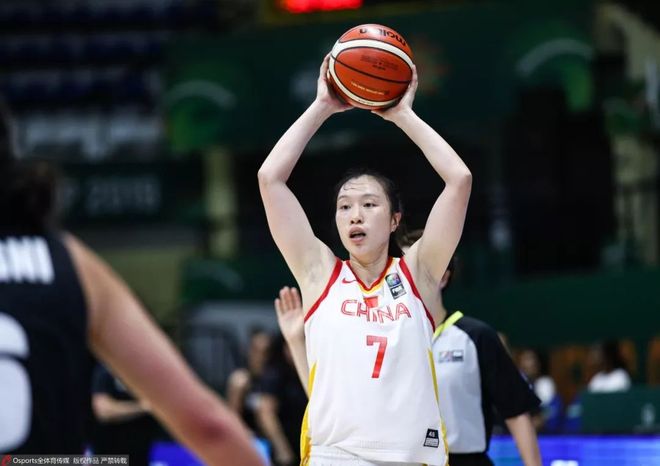 智利女篮豪取六连胜，成功晋级半决赛